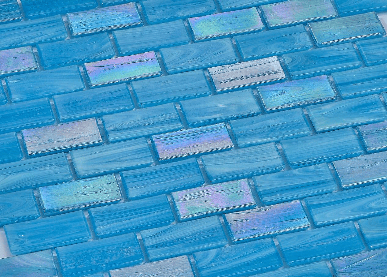 Blue Iridescent Glass Mosaic for Infinity Pools: The Perfect Blend of Luxury and Nature 1 asdasdPicture