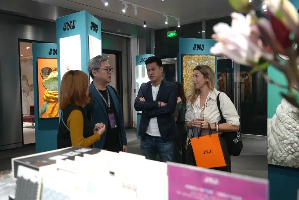 CATch the Mosaic | At Guangzhou Design Week 2025, This Is How We “Catch the Future” 14 7f9b31b36d86ca5f46a8b1b091ddc24d sz 1764377