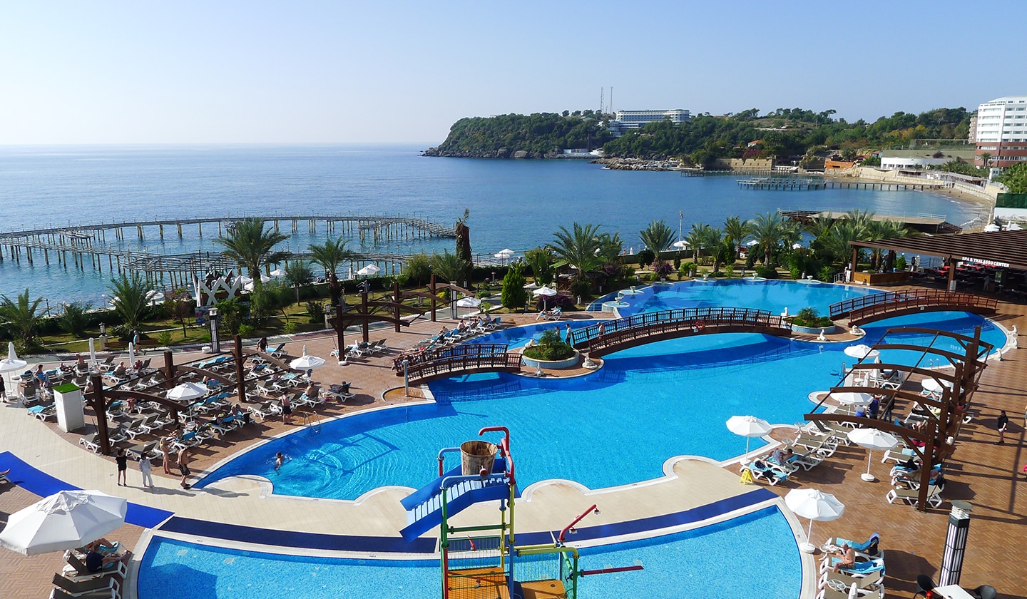 Swimming Pool 13 111