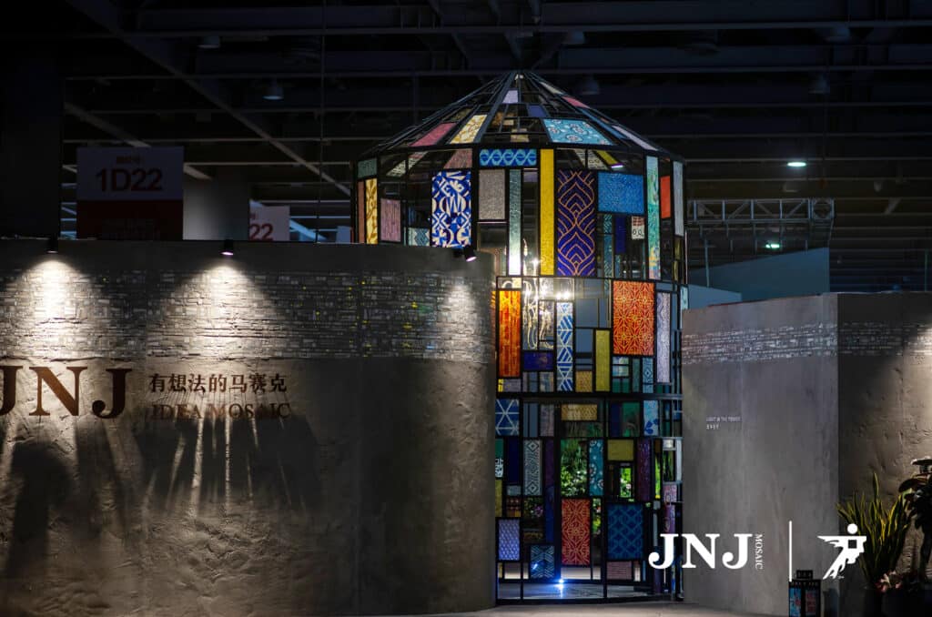 Look! Subtle interweaving, blending and boundless -- Visit JNJ mosaic to appreciate the “tower” 2 202012161134222539 5904
