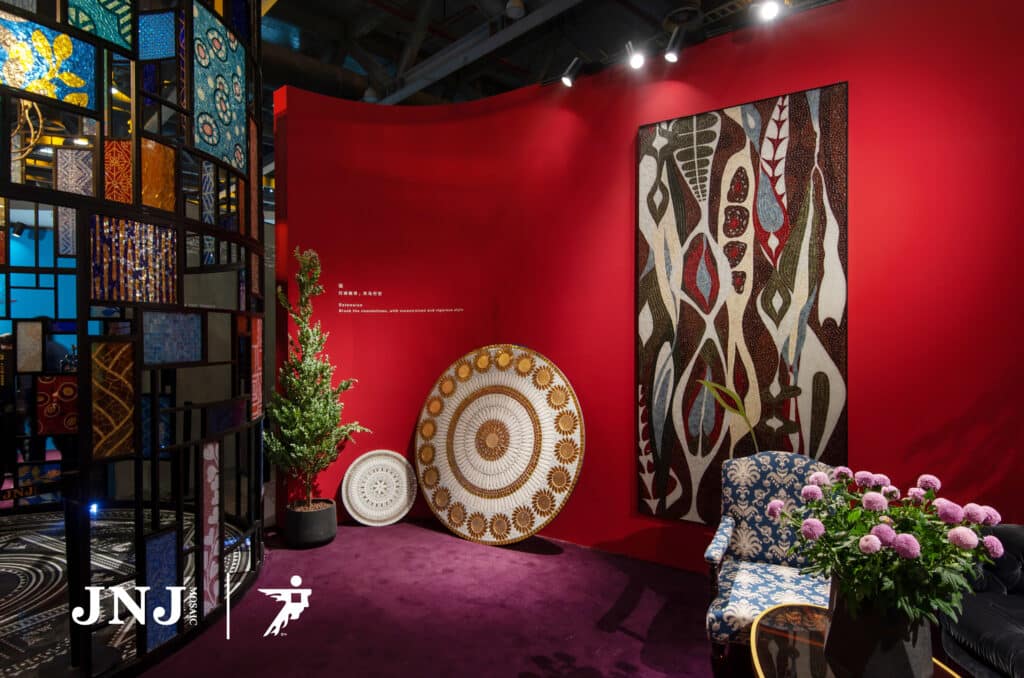 Look! Subtle interweaving, blending and boundless -- Visit JNJ mosaic to appreciate the “tower” 15 202012161135542539 1729