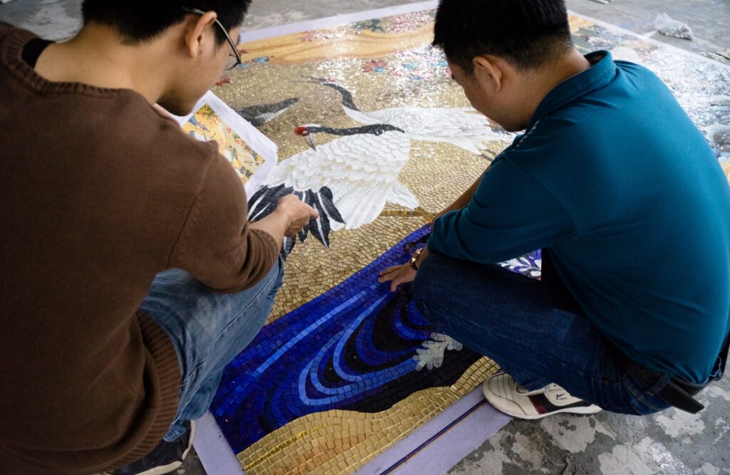 Custom Mosaic Tiles: From Design to Production 4 7 作品完成整体调整