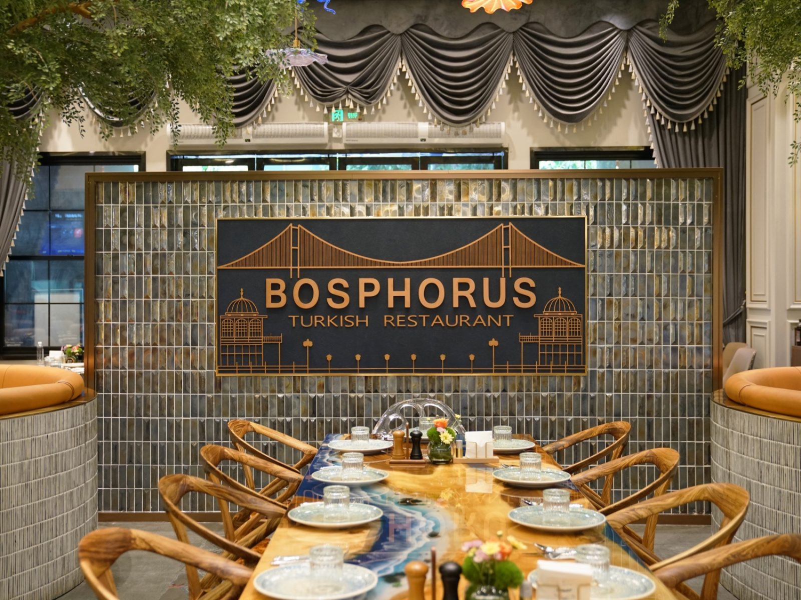 Bosphorus Turkish Restaurant gradient mosaic feature wall by JNJMosaic